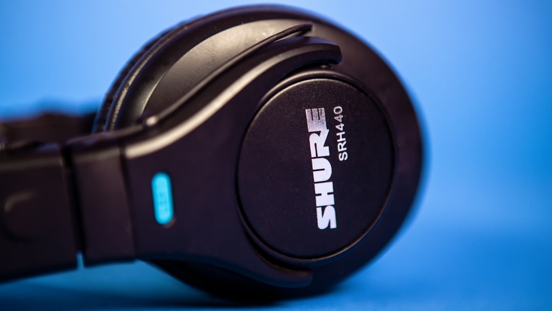 Experience Unmatched Sound Quality with Our Headphones Experience Unmatched Sound Quality with Our Headphones