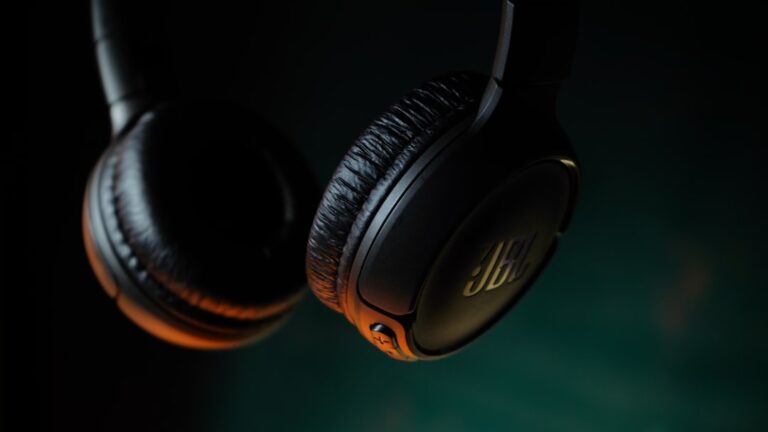 Find Your Perfect Pair of Bluetooth Headphones at Audiblehaven